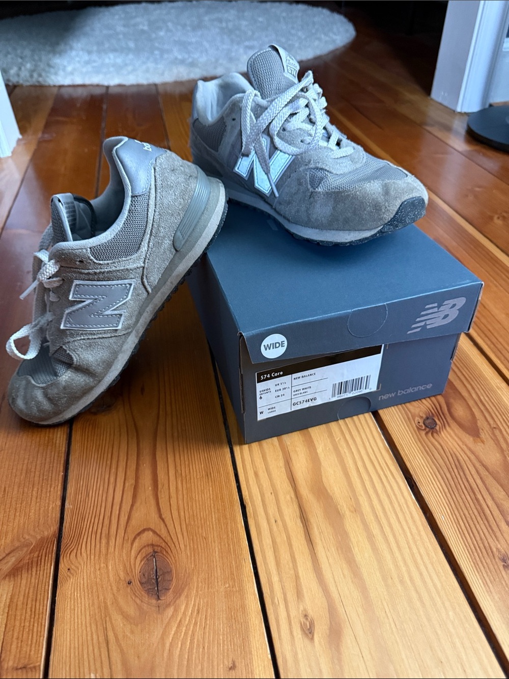 New Balance Boys Sneakers in Light Gray